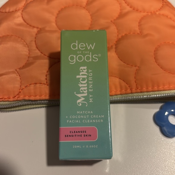 IPSY May Bag - Picture 5 of 6